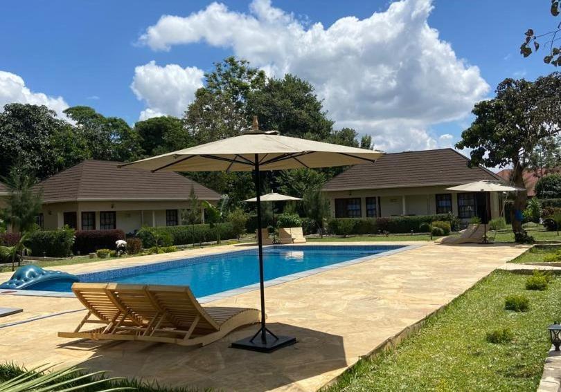 Tanzania Safari Lodge Arusha Bagian luar foto